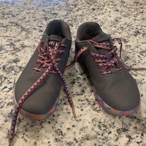 NoBull trainers - size  8 women’s